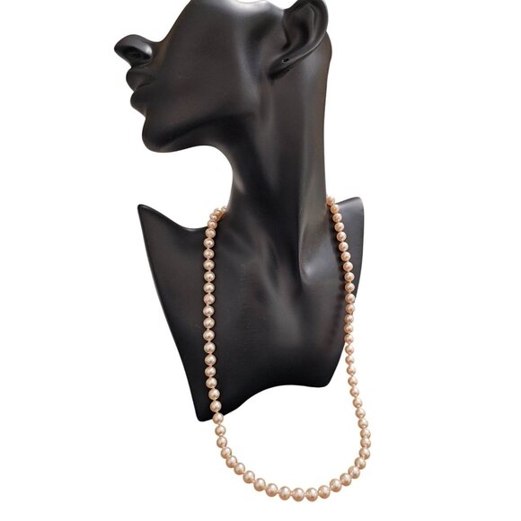 Vintage Faux Pink Pearl Necklace With Gold Tone Clasp 22" Inches Long Elegant Je - Picture 2 of 8